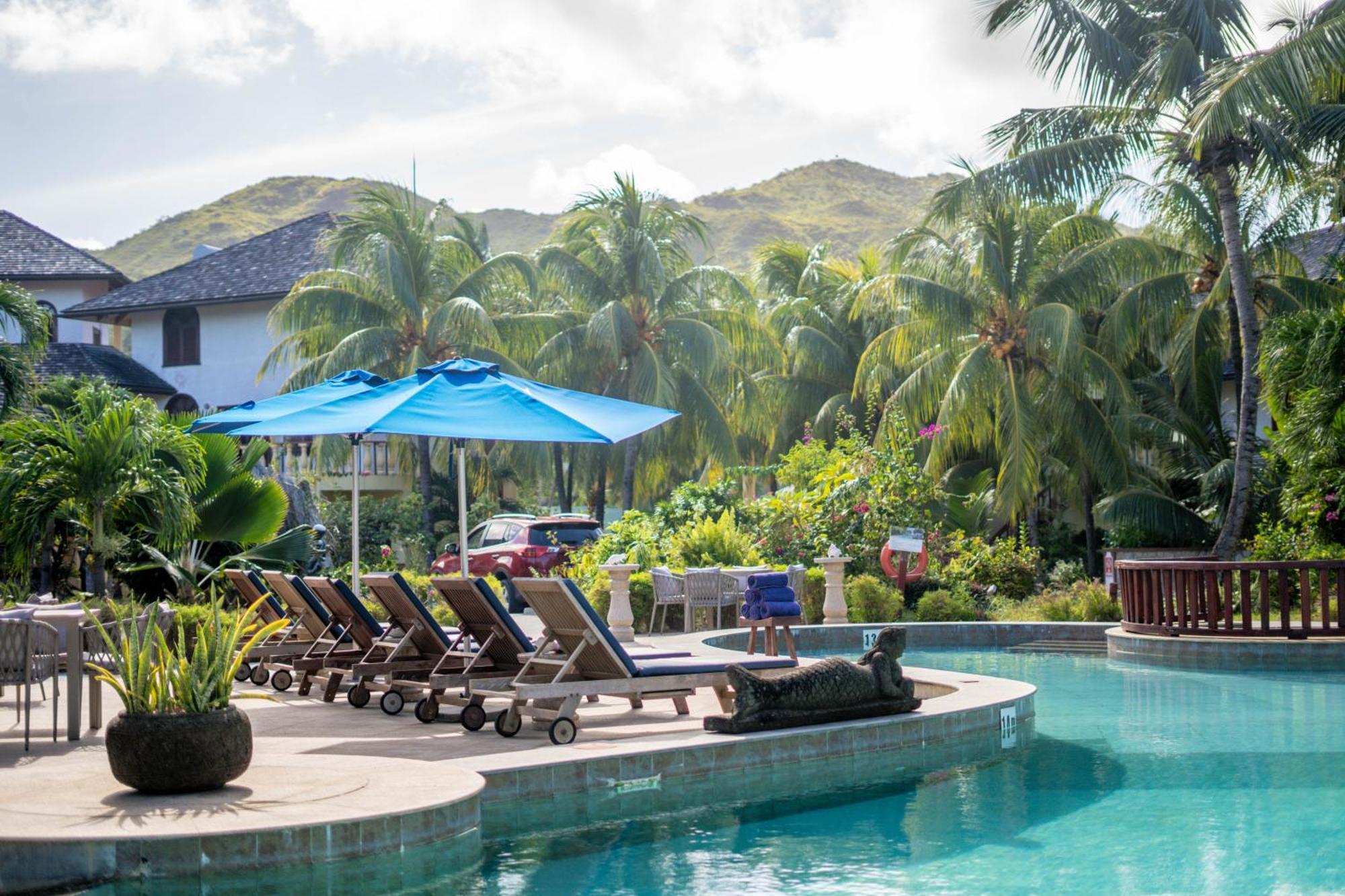 Castello Beach Hotel Grand Anse  Exterior photo